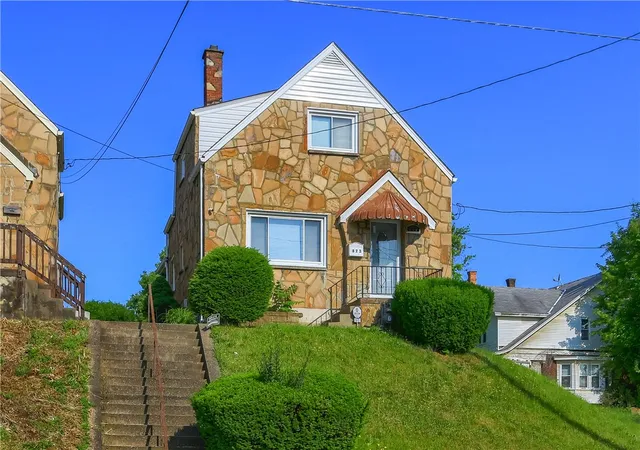 4th image of 673 Miller, Clairton, PA 15025 | MLS# 1761393