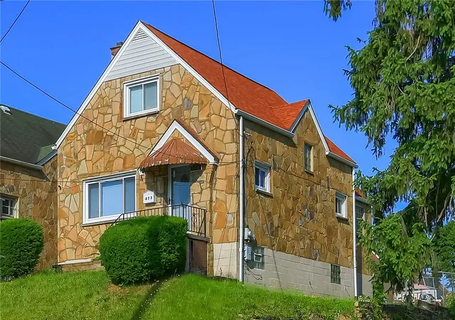 5th image of 673 Miller, Clairton, PA 15025 | MLS# 1761393