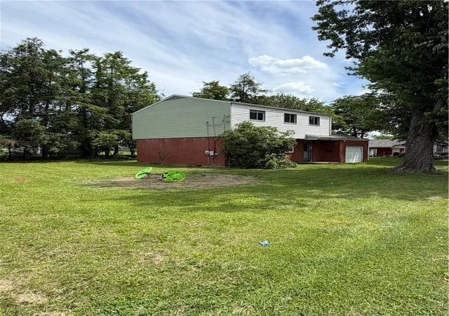 Photo 2 of Single family home for sale at 109 Gahela St, Belle Vernon, PA 15012 | MLS# 1761626 | Listing updated on 2026-09-01