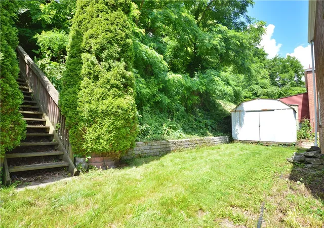 Photo 2 of Single family home for sale at 1056 Lindberg Ave, Homestead, PA 15120 | MLS# 1761765 | Listing updated on 2026-06-25