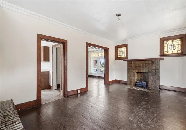 Photo 3 of Single family home for sale at 400 Spring St, Brownsville, PA 15417 | MLS# 1761780 | Listing updated on 2026-07-17