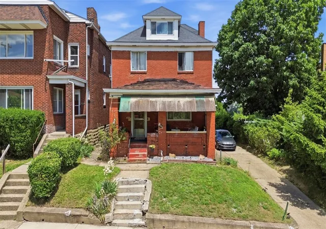 Homes for sale in Carrick, PA | 323 Birmingham Ave, Carrick, PA 15210 | MLS# 1761748