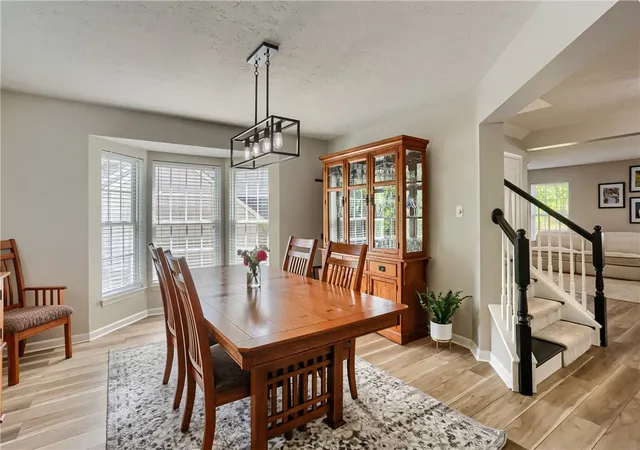 Homes for sale in Franklin Park, PA | 1821 Pioneer Dr, Franklin Park, PA 15143 | MLS# 1761572