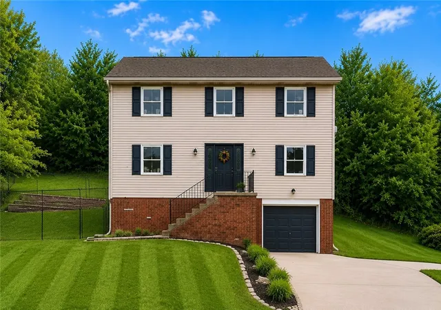 Homes for sale in N Franklin Twp, PA | 2610 Old National Pike, N Franklin Twp, PA 15301 | MLS# 1761781