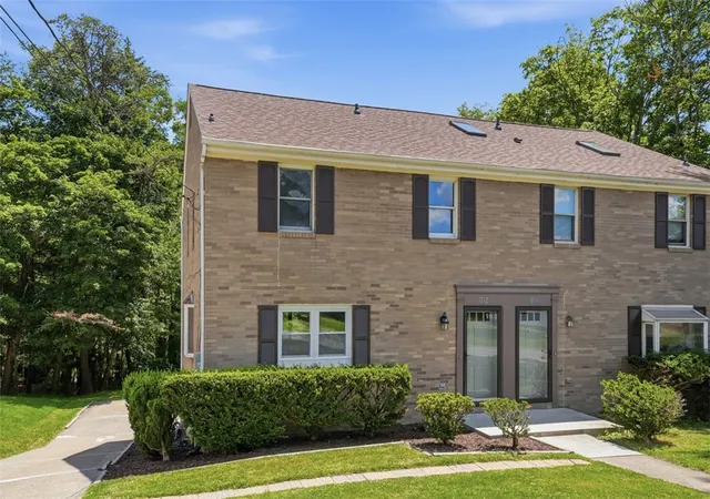 2nd image of 9732 Bellcrest Rd, Mc Candless, PA 15237 | MLS# 1761778