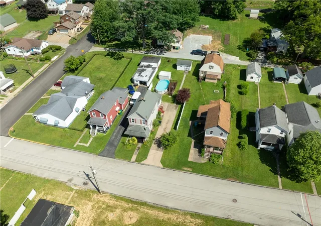 Homes for sale in Derry Boro, PA | 407 W 5th Ave, Derry Boro, PA 15627 | MLS# 1761354
