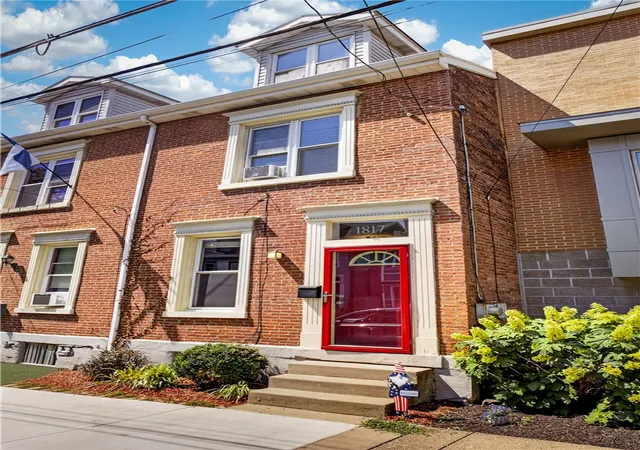 Homes for sale in South Side, PA | 1817 Wharton St, South Side, PA 15203 | MLS# 1761881