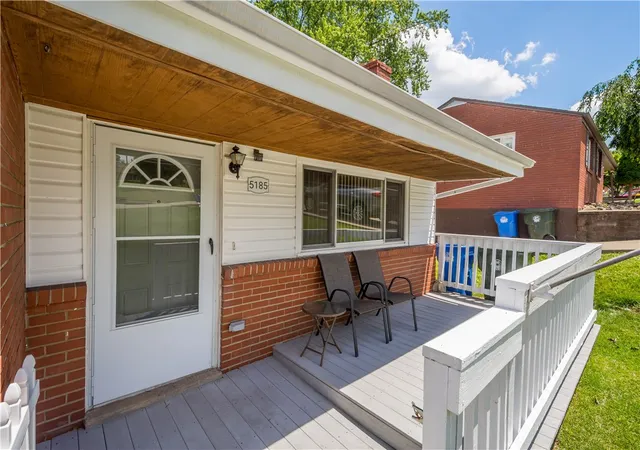 4th image of 5185 Caste Dr, Pittsburgh, PA 15236 | MLS# 1761691