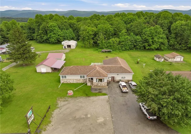 Homes for sale in Springfield Twp, PA | 118 Indian Creek Valley Rd, Springfield Twp, PA 15469 | MLS# 1761871