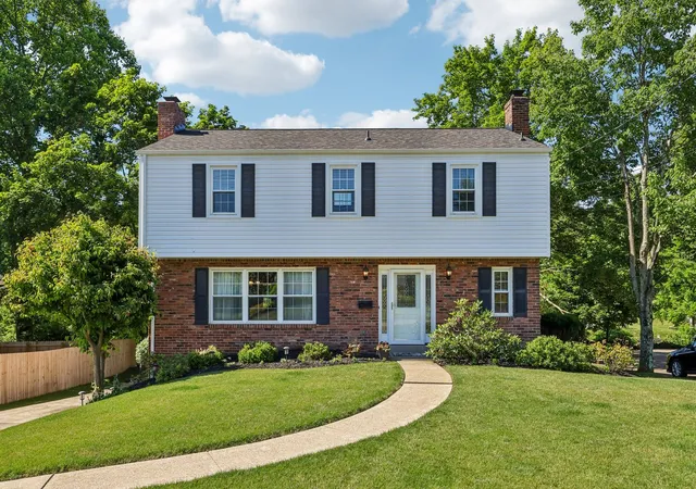 1st image of 1021 Balmoral Dr, Pittsburgh, PA 15237 | MLS# 1761941