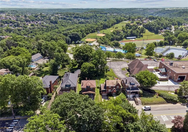 Homes for sale in Brentwood, PA | 3409 Brownsville Rd, Brentwood, PA 15227 | MLS# 1761769