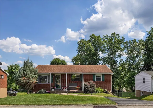 Homes for sale in Penn Twp, PA | 212 Seanor Rd, Penn Twp, PA 15642 | MLS# 1761591
