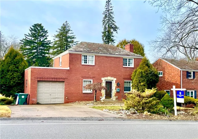 Homes for sale in Whitehall, PA | 4706 E Willock Rd, Whitehall, PA 15227 | MLS# 1761955