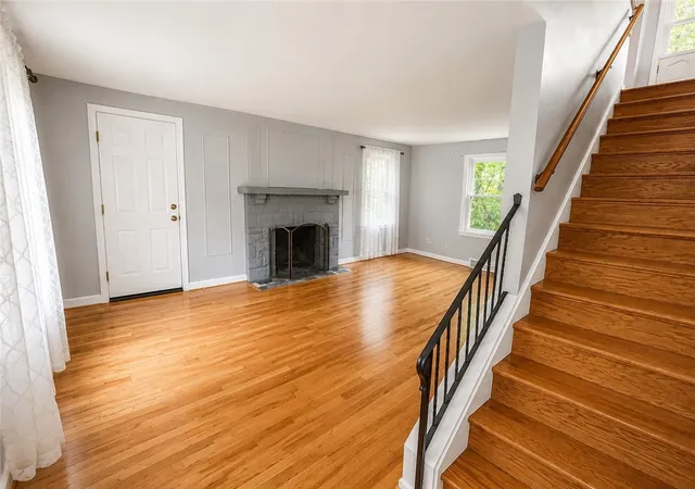 2nd image of 128 Sylvania Dr, South Park, PA 15236 | MLS# 1761959