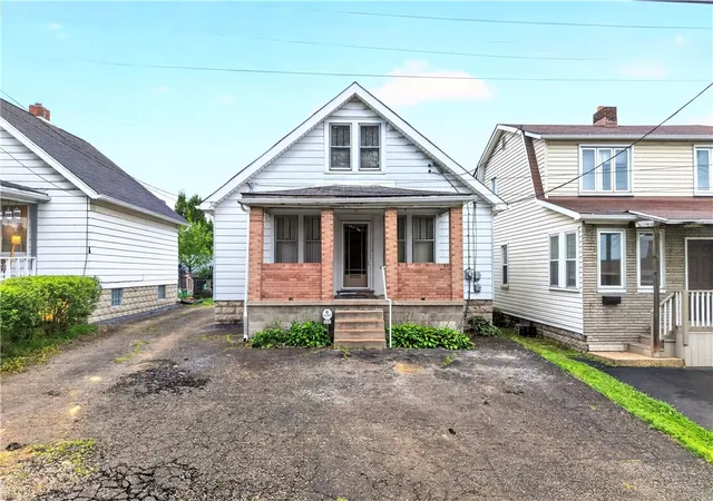 1st image of 5310 Park Ave, Bethel Park, PA 15102 | MLS# 1761967