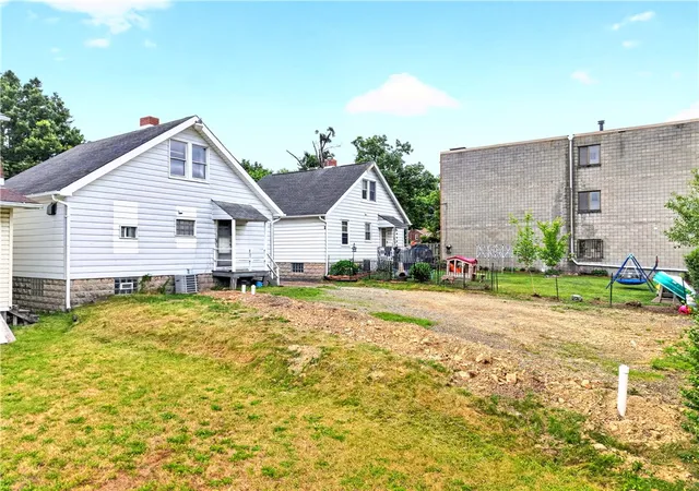 31st image of 5310 Park Ave, Bethel Park, PA 15102 | MLS# 1761967