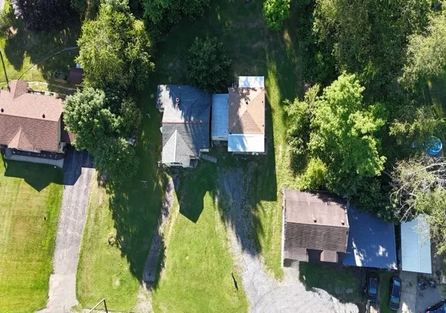 2nd image of 660 Benshoff Hill Rd, Johnstown, PA 15906 | MLS# 1761975
