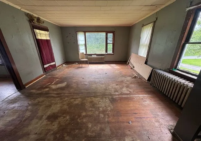 5th image of 660 Benshoff Hill Rd, Johnstown, PA 15906 | MLS# 1761975