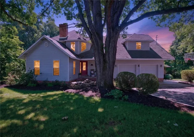 1st image of 1013 Three Degree Rd, Penn Twp, PA 16002 | MLS# 1760393