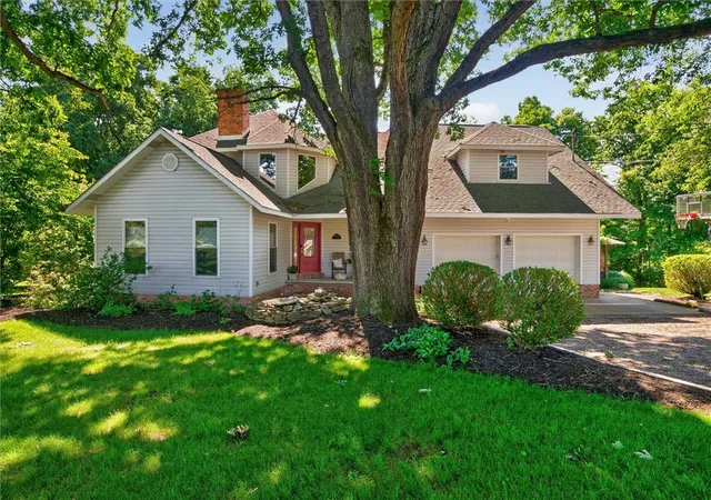 3rd image of 1013 Three Degree Rd, Penn Twp, PA 16002 | MLS# 1760393