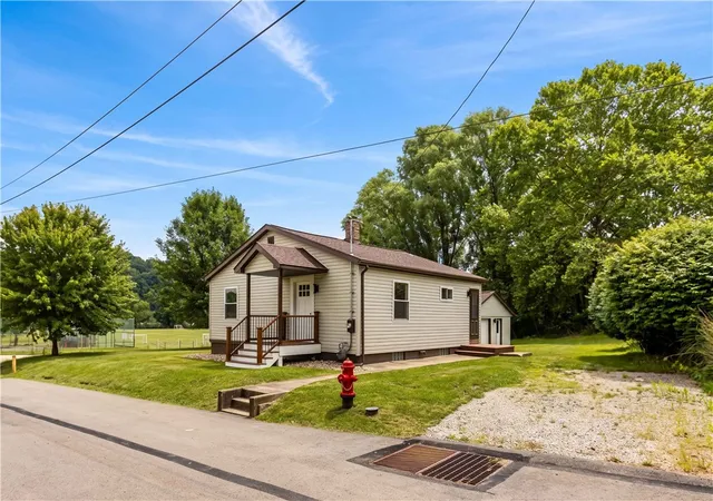 Homes for sale in Charleroi Boro, PA | 2 Frick St, Charleroi Boro, PA 15432 | MLS# 1761307