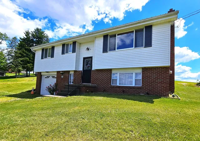 3rd image of 640 Taylorstown Ridge Road, Blaine Twp, PA 15312 | MLS# 1762011