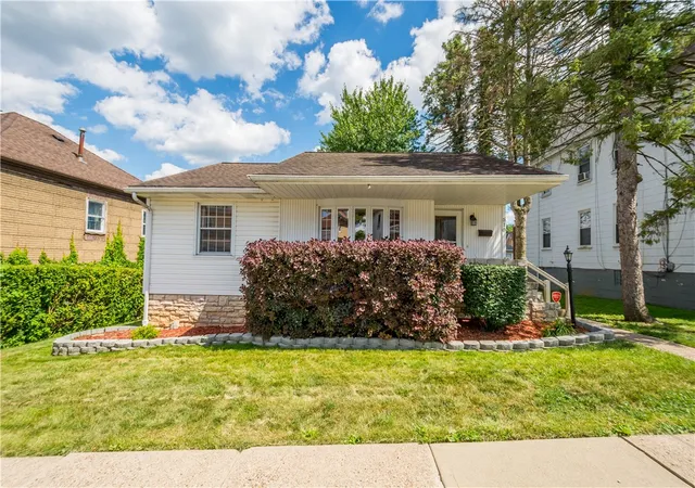 1st image of 510 Chartiers Ave, Canonsburg, PA 15317 | MLS# 1761711