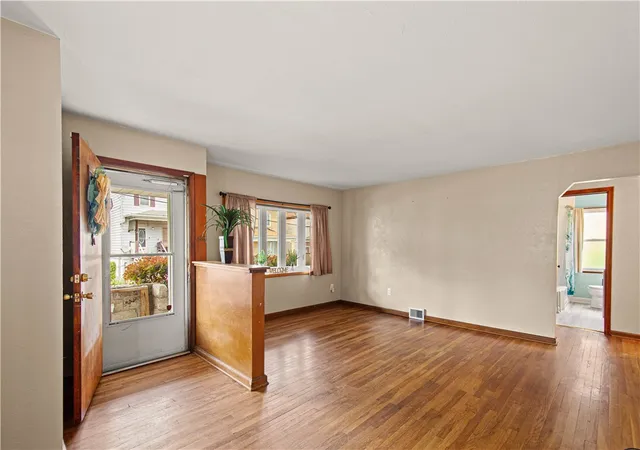 5th image of 510 Chartiers Ave, Canonsburg, PA 15317 | MLS# 1761711