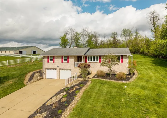 Homes for sale in Chartiers, PA | 538 Old Hickory Ridge Rd, Chartiers, PA 15301 | MLS# 1762009