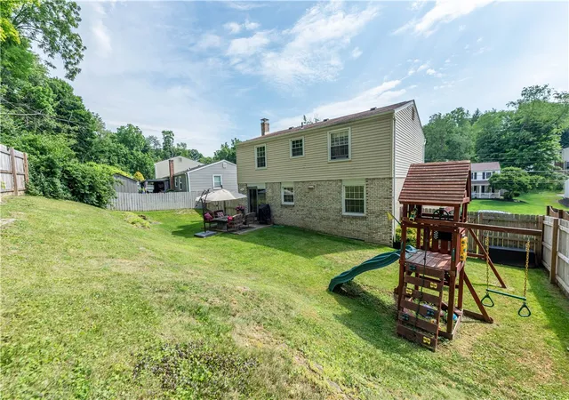 30th image of 931 Cork Dr, Bethel Park, PA 15102 | MLS# 1761731