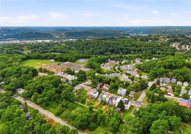39th image of 5156 Hillcrest St, Garfield, PA 15224 | MLS# 1761388