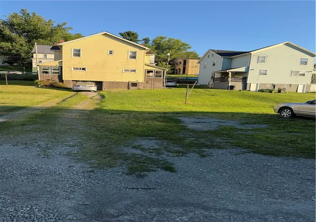 Homes for sale in Sewickley Twp, PA | 509 511 Sewickley Ave, Sewickley Twp, PA 15637 | MLS# 1761831