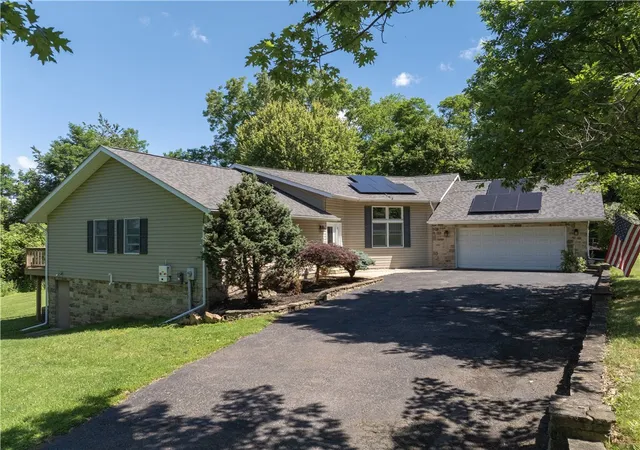 Homes for sale in North Strabane, PA | 147 Lindley Rd, North Strabane, PA 15317 | MLS# 1761120