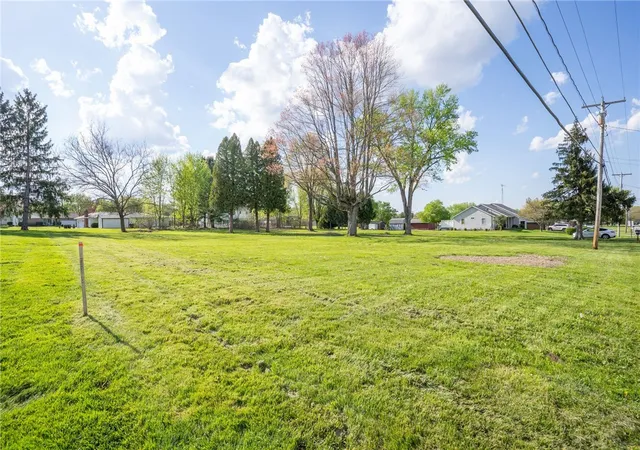 Homes for sale in Hermitage, PA | 856 Wilhelm Rd, Hermitage, PA 16148 | MLS# 1761954