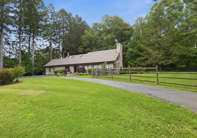 4th image of 129 Chestnut Hill Ln, Seven Springs Resort, PA 15622 | MLS# 1762055