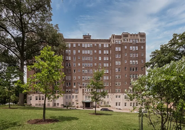 Homes for sale in Squirrel Hill, PA | 5023 Frew St #8A, Squirrel Hill, PA 15213 | MLS# 1762063