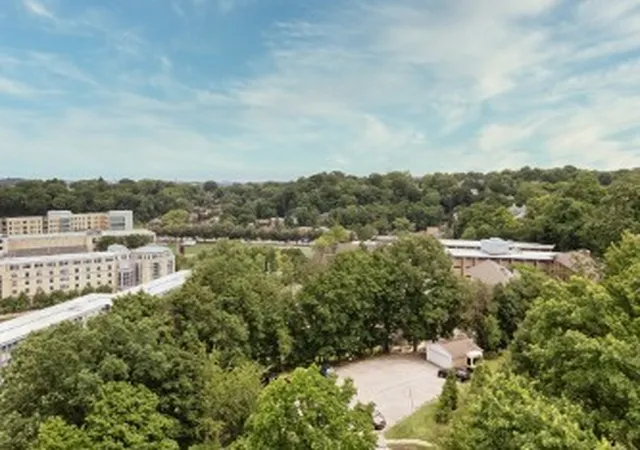 Homes for sale in Squirrel Hill, PA | 5023 Frew St #8A, Squirrel Hill, PA 15213 | MLS# 1762063