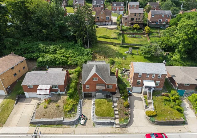Homes for sale in Carrick, PA | 349 Maytide Street, Carrick, PA 15227 | MLS# 1762071