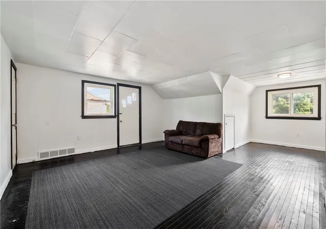 Photo 5 of House for sale at 349 Maytide St, Carrick, PA 15227 | MLS# 1762071 | Listing updated on 2026-07-29