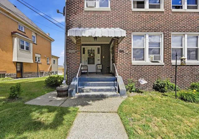 2nd image of 2966 Espy Ave, Pittsburgh, PA 15216 | MLS# 1762085