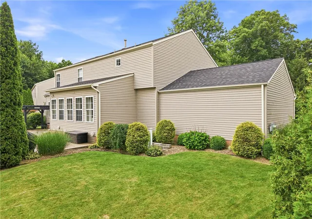 image of 110 Neshannock Trails Dr, Neshannock Twp, PA 16105 | MLS# 1762050