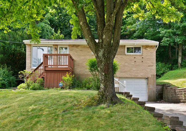 3rd image of 115 Elias Dr, Penn Hills, PA 15235 | MLS# 1762088