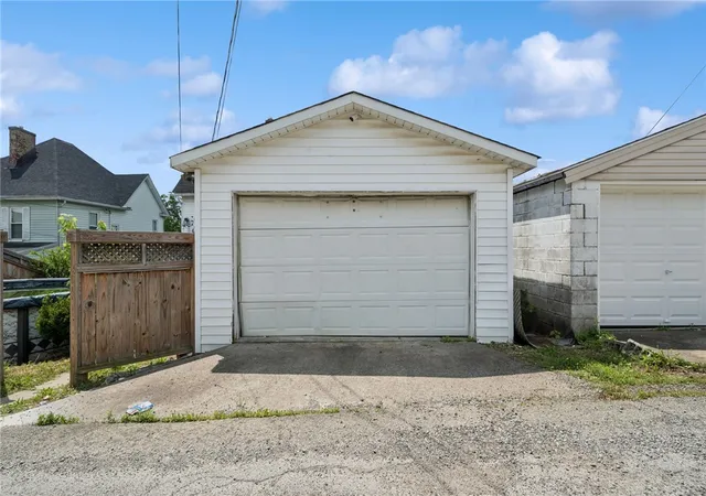 4th image of 12 Foster Ave, Irwin, PA 15642 | MLS# 1762043
