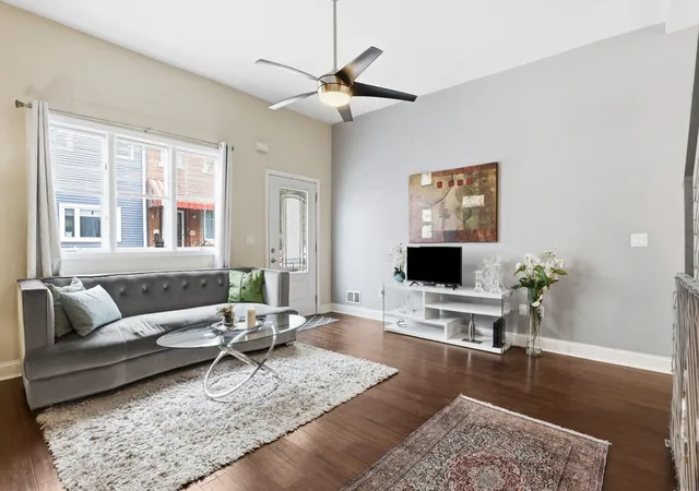 3rd image of 3914 Howley Street, Lawrenceville, PA 15224 | MLS# 1762097