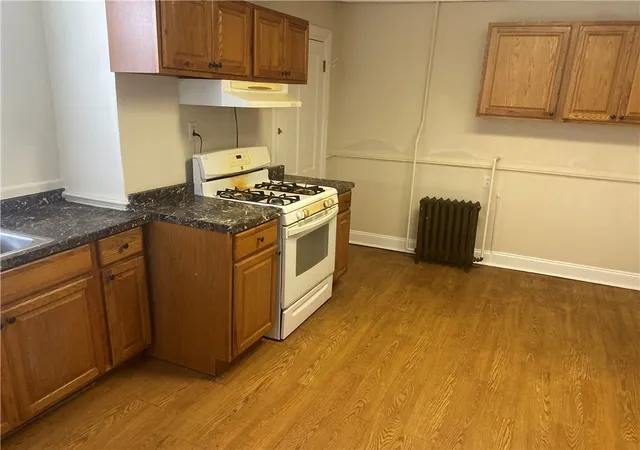Homes for sale in Central North Side, PA | 647 Rising Main Ave, Central North Side, PA 15212 | MLS# 1761444