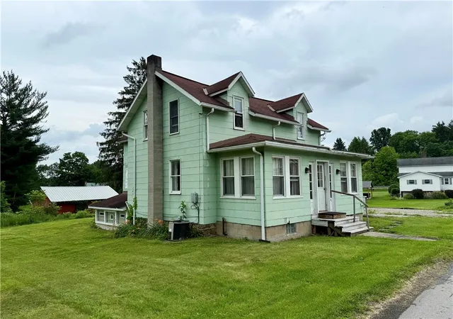 2nd image of 114 Stewarton, Springfield Twp, PA 15464 | MLS# 1762099