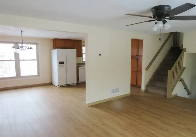 4th image of 171 Cassia Dr, Clairton, PA 15025 | MLS# 1762010