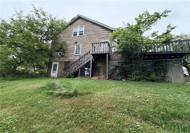 Homes for sale in Crafton Heights, PA | 905 Ringgold St, Crafton Heights, PA 15220 | MLS# 1761844