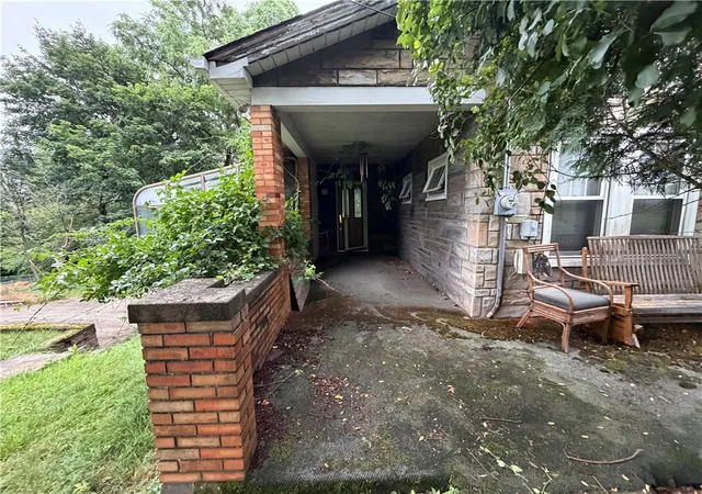 Homes for sale in Crafton Heights, PA | 905 Ringgold St, Crafton Heights, PA 15220 | MLS# 1761844