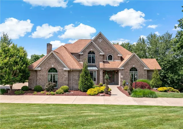 48th image of 206 Sugarwood Dr, Peters Twp, PA 15367 | MLS# 1761449